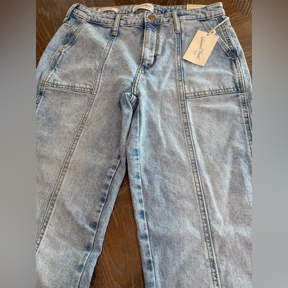 Universal Thread NWT jeans high waisted straight vintage stretch - Picture 2 of 8